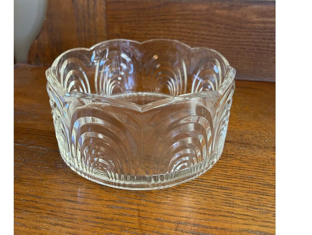 Vintage Art Deco Beveled Glass Scalloped Bowl Candy Dish 5.75" Wide 2.75" Tall